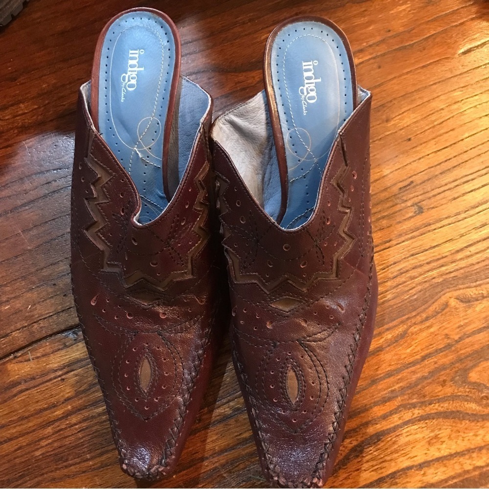 ▪️Clark’s indigo Cowboy Style Mule
